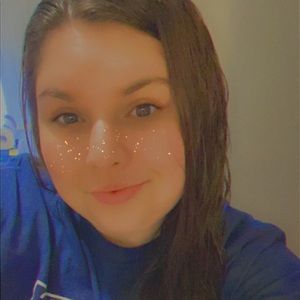 Meet your Posher, Ashlie